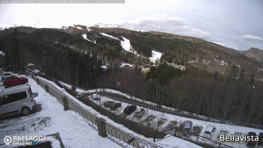 Imagen de vista previa de la cámara web Abetone - Piste Monte Gomito